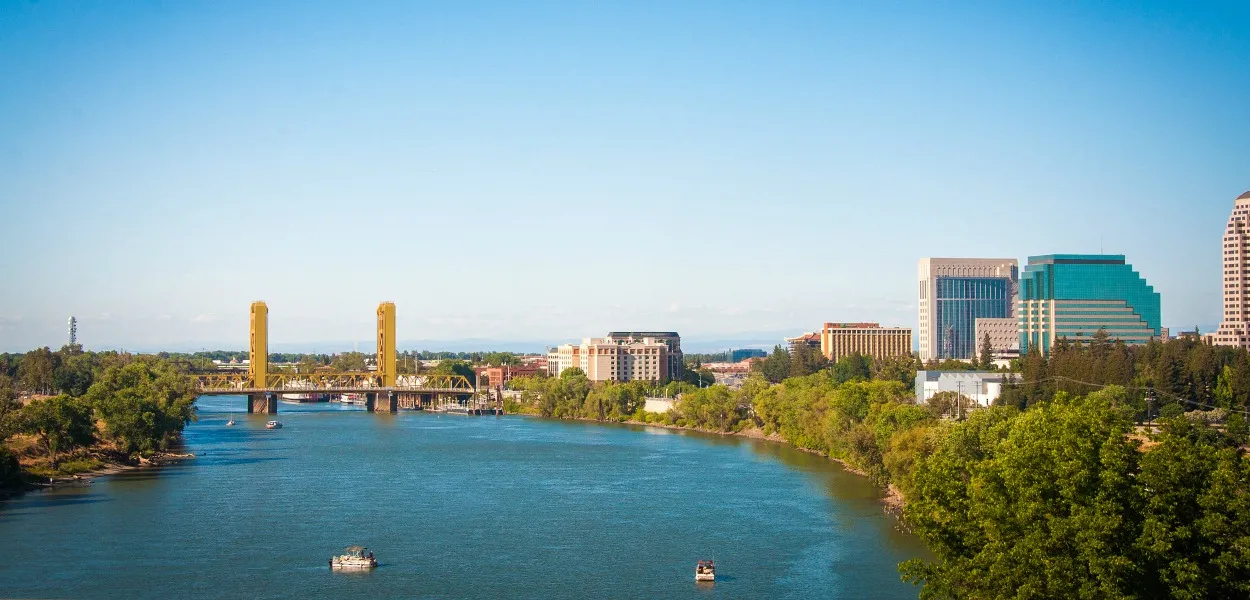 Expérience : un voyage en voiture autour de Sacramento